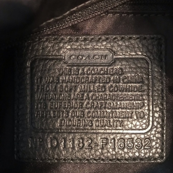 Coach large Penelope satchel, f16532, black pebble leather, excellent condition - Picture 3 of 3